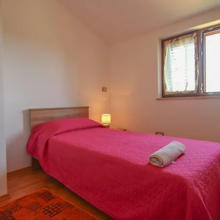 Apartment Turini Brtonigla